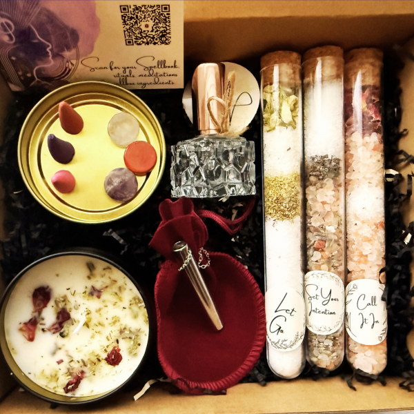 Love Magnet Spell Box